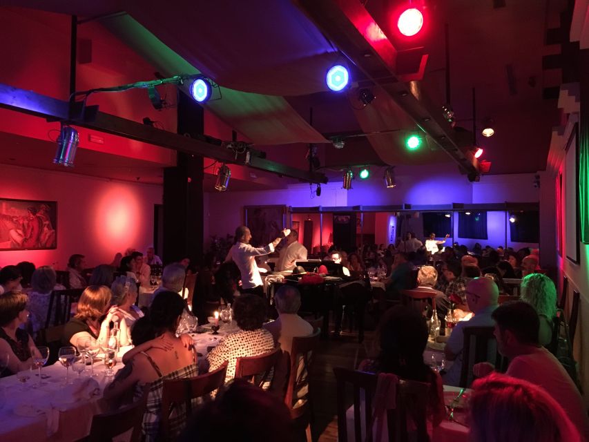 Madrid: Opera and Zarzuela Show and Dinner - Food you can count on: tapas classics plus course-by-course structure
