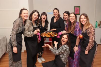 Madrid: Paella and Sangria Workshop in the City Center - The 3-hour flow: sangria first, then paella step by step