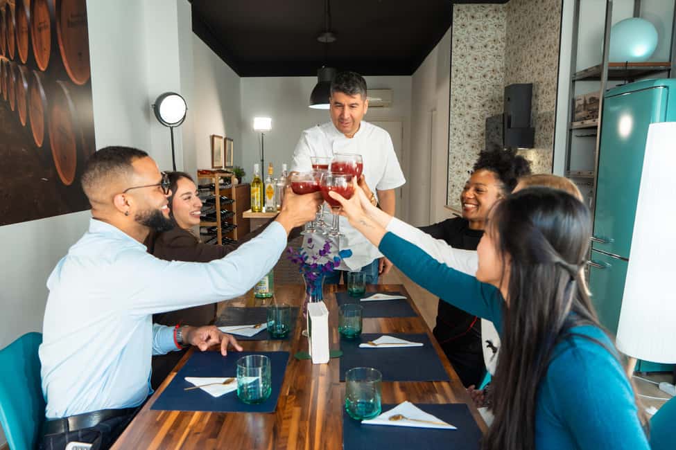 Madrid: Paella and Sangria Workshop with Tapas - Getting there: meeting point details that save stress