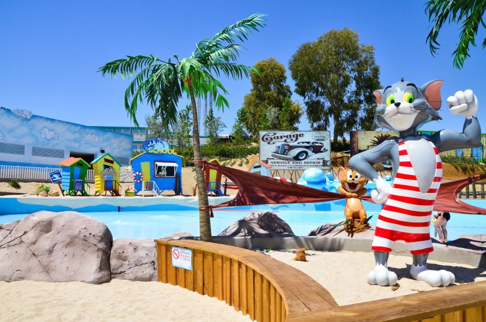 Madrid: Parque Warner Beach Entry Ticket - Key things to know before you go