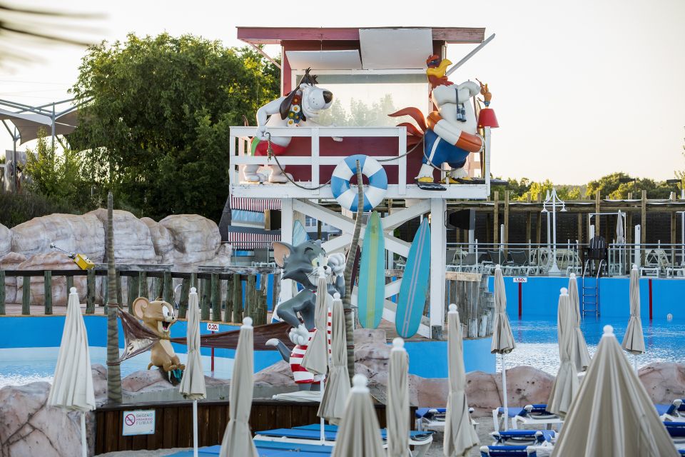Madrid: Parque Warner Beach Entry Ticket - What to expect once you’re inside the park