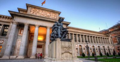 Madrid: Prado & Reina Sofía Museums Guided Tour - Meeting at Monumento a Velázquez and walking into the flow