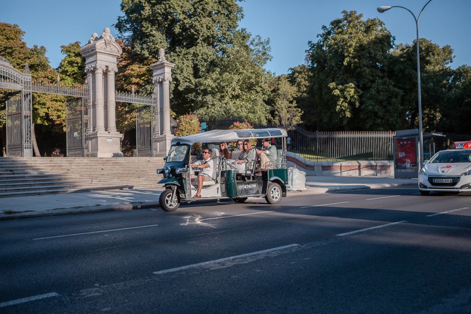 Madrid: Private City Tour by Eco Tuk Tuk - San Jerónimo el Real, Retiro Park, and a breather between landmarks