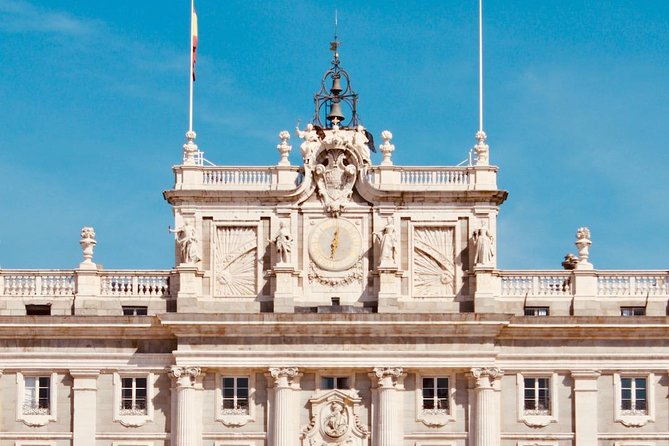 Madrid Royal Palace and Prado Museum Private Tour with Transfers - Getting from your hotel to the museums, without a headache