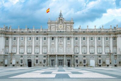 Madrid Royal Palace and Prado Museum Private Tour with Transfers - Prado Museum: how to see major works without getting overwhelmed