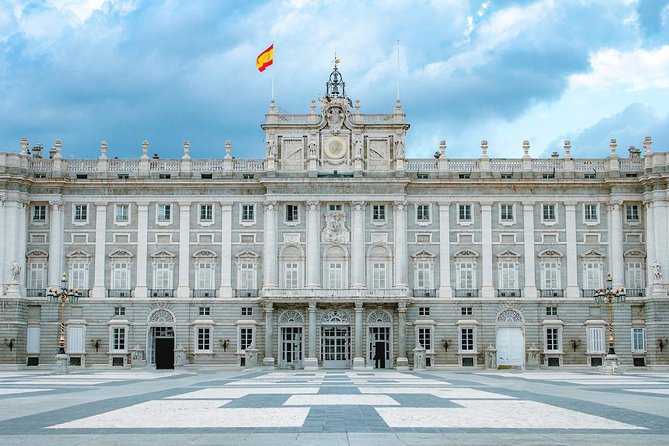 Madrid Royal Palace and Prado Museum Private Tour with Transfers - Prado Museum: how to see major works without getting overwhelmed