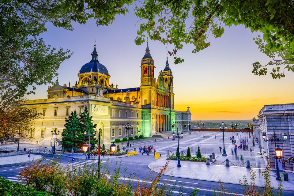 Madrid: Royal Palace Guided Tour with Entry Ticket - Key highlights worth planning around