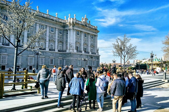 Madrid Royal Palace Professional Guided Tour with Skip the Line - Inside the Royal Palace: Spanish marble, mahogany, and monarchy in one route
