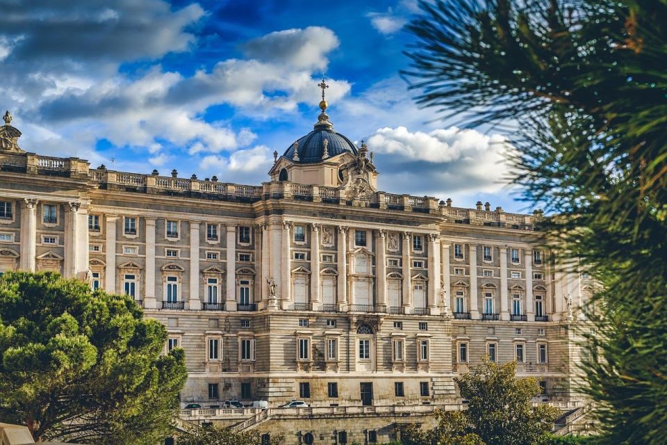 Madrid: Royal Palace Skip-the-line Guided Tour - Key highlights to know before you go