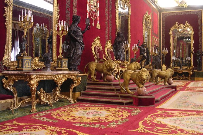 Madrid Sightseeing Tour with Royal Palace Skip the Line Ticket - From Habsburg streets to Charles III’s Madrid