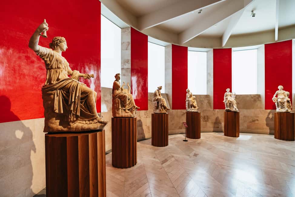 Madrid: Skip-the-Line Prado Museum Guided Tour - Where you meet and how check-in avoids stress