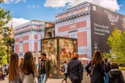 Madrid: small group tour of the Prado Museum - Meeting point: the Goya statue spot you should find early