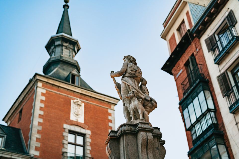 Madrid: Spanish Inquisition and Legends Evening Walking Tour - What to Bring for a Comfortable Night Walk