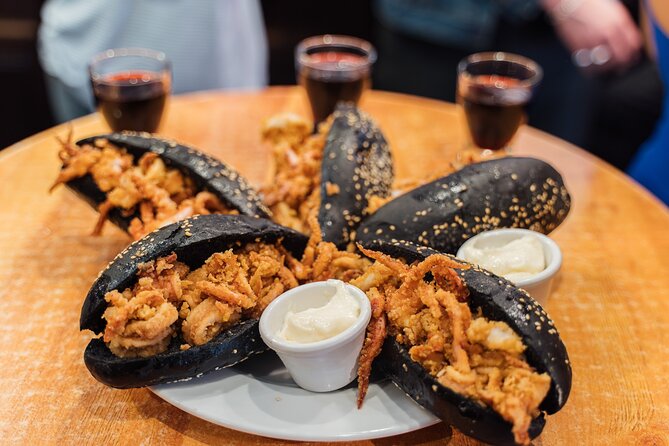 Madrid: Tapas Walking Tour with Food and Drinks Included - Getting the most out of your 2.5 hours