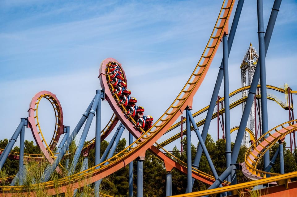 Madrid: Warner Park Entry Ticket - Souvenirs, Games, and Where Spending Creep Happens