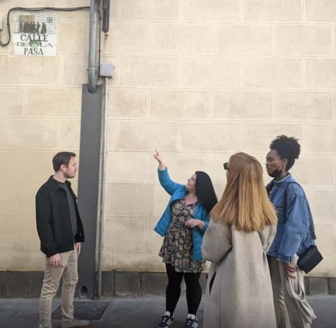 Madrid: Welcome to Madrid Guided Walking Tour - Key things to know before you walk