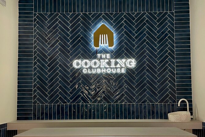 Paella Cooking Class in Madrid with Bottomless Wine Pairing - Price and Value in Madrid: What $143.91 Gets You