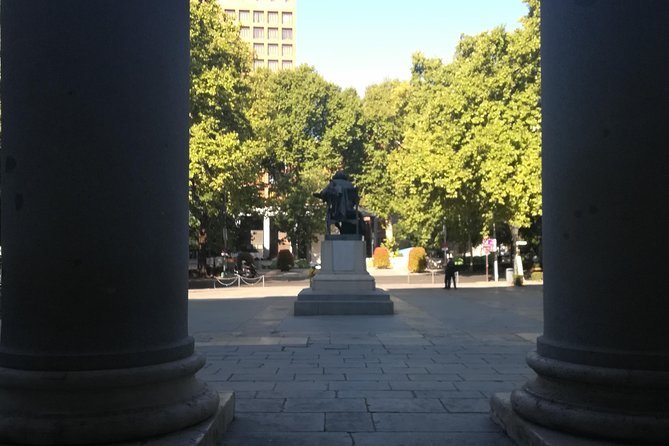 Prado Museum Small Group Tour with Skip the Line Ticket - How the Guide Makes Paintings Click
