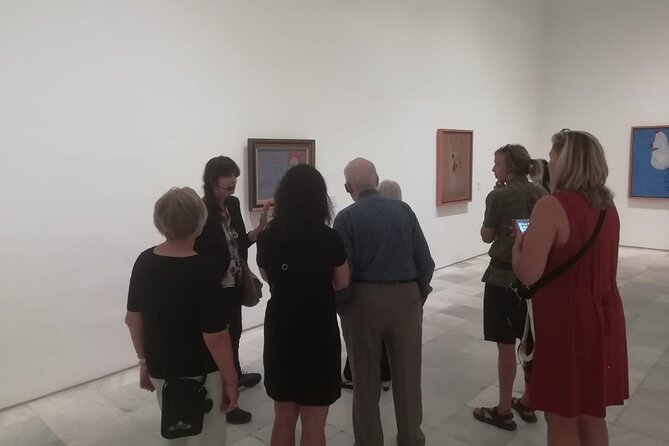 Reina Sofia Museum Guided Tour in Madrid - Meet at the Tall Statue by the Main Entrance