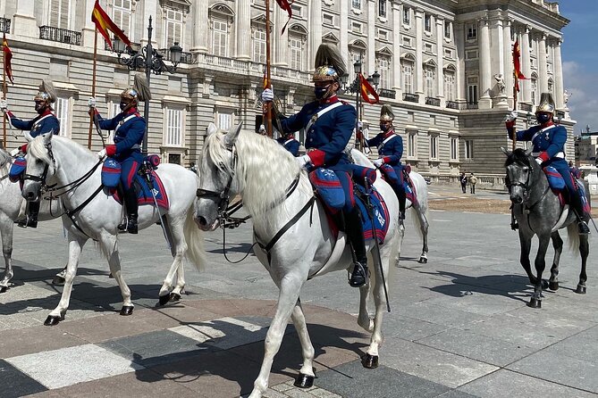 Royal Palace Madrid Small Group Tour with Skip the Line Ticket - The Royal Palace Highlights You’ll Actually Want to See