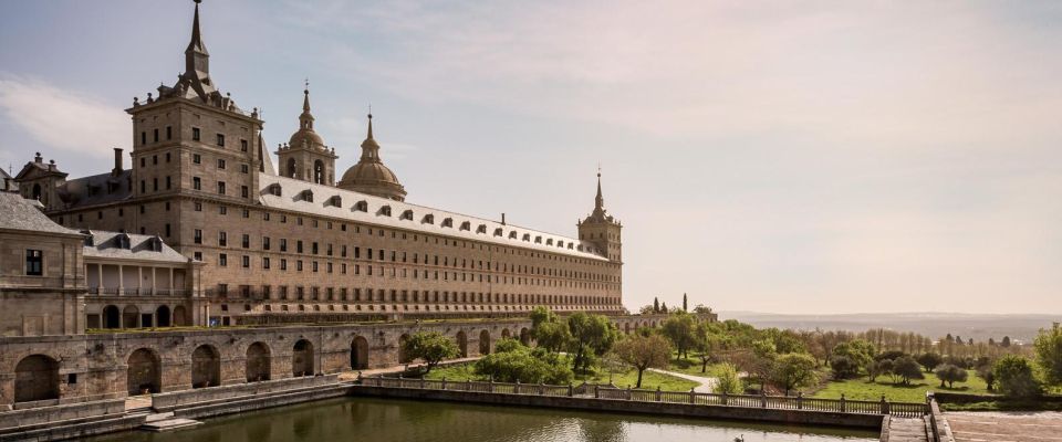 Royal Site of San Lorenzo de El Escorial Entrance Ticket - Quick hits before you go