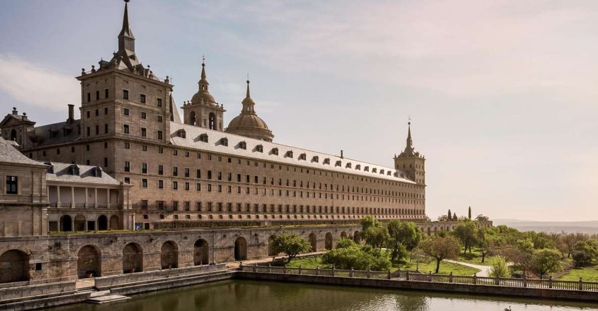 Royal Site of San Lorenzo de El Escorial Entrance Ticket - Entering the complex: a self-guided flow that works