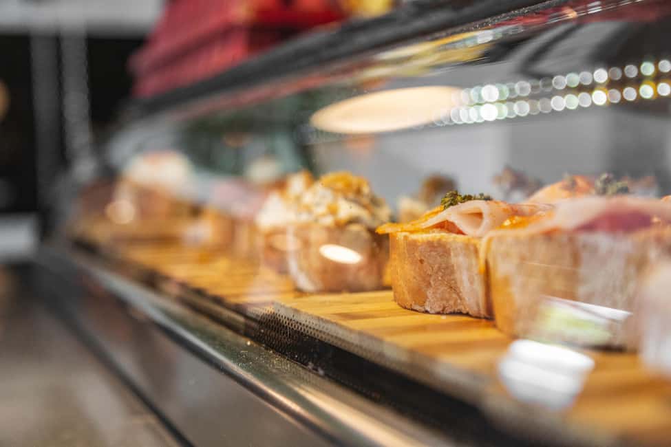 Secret Food Tours Madrid - Finding Your Guide at Metro Sol (and Why That Matters)