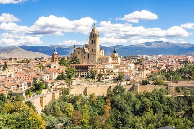 Segovia, Avila & Toledo: Small Group Guided Tour from Madrid - The Madrid pick-up and the rhythm of a long day