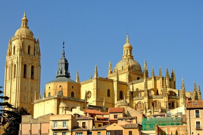 Segovia Tour with Guided Walking Tour Included - Madrid to Segovia: a structured day with a real guide