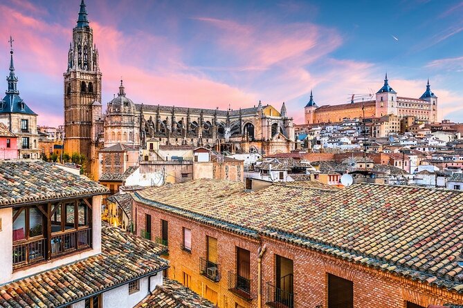Toledo Experience Tour from Madrid with optional Toledo Cathedral - Casco Histórico walking: what you gain (and what you shouldn’t assume)