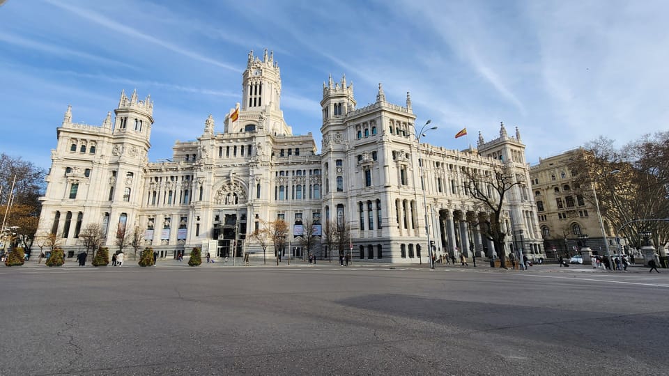 Tour Madrid: Secrets in a Electric Tuk Tuk - How An Electric Tuk Tuk Makes Madrid Sightseeing Easier